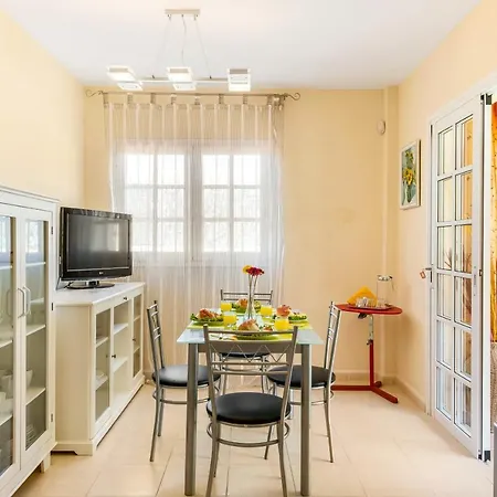 Incredible Fuente, Ocean View, Heated Pool! Villa