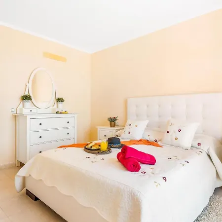 Vila Incredible Fuente, Ocean View, Heated Pool! *