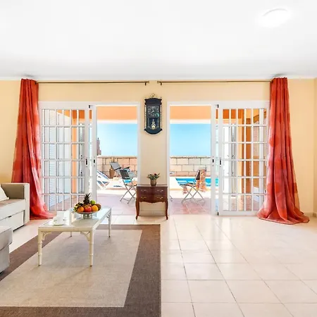 Incredible Fuente, Ocean View, Heated Pool! Vila Costa Adeje (Tenerife)